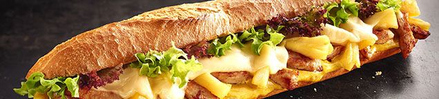 Baguettes mit Dressing gebacken
